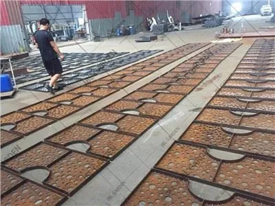 Metalowy grill na drzewo Ruszt ochronny na drzewo