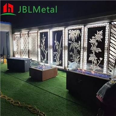 Drewniane panele ekranowe