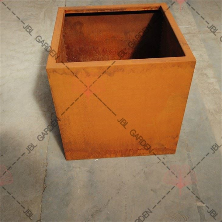 Steel Window Box Brackets