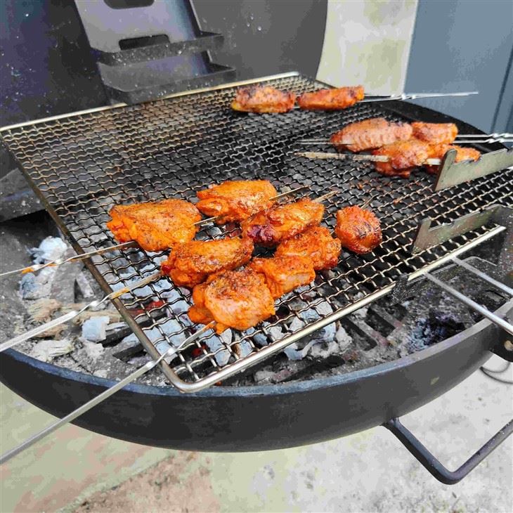 Black Wall Fold Grill
