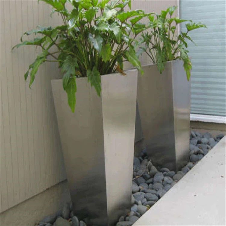 taperedstainlesssteelplanteryardart taperedstainlesssteelplanteryardart