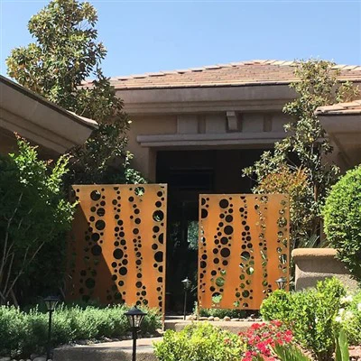 Panel ekranowy wycinany laserem ogrodowym