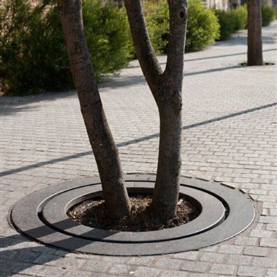 Metalowe kratki ogrodowe do drzew